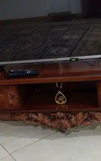 میز تلویزیون در حد نونو