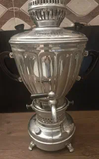 سماورنفتی قدیمی عدل