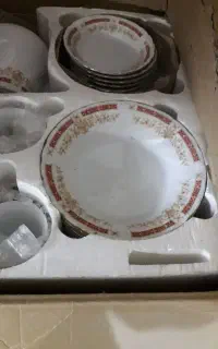 سرویس چینی ۱۲ نفره ژاپن