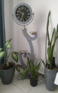 ساعت ایستاده