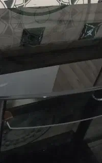میز تلویزیون شیشه ای