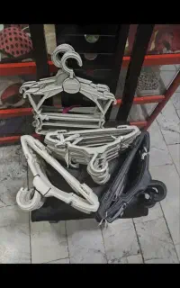 چوب لباسی بچه گانه 130عدد6تاش20تومن