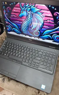 لپ تاپi7نسل8رم16گرافیک2صفحه نمایش لمسی Dell