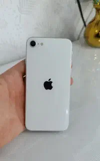 گوشی آیفون SE 2020