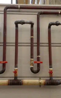 تاسیسات اب و گاز