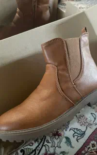 نیم بوت چرم