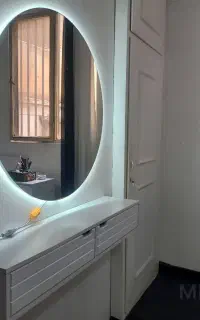 آینه قدی دفرمه فریم نراد روس
