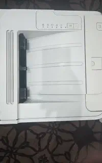 پرینتر ۲۰۳۵ سالم و مرتب همراه یک کارتریج پلمپ