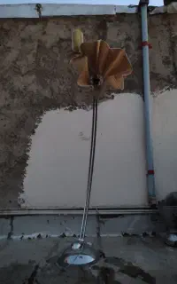 آباژور و کنار مبلی