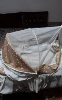 گهواره نوزاد