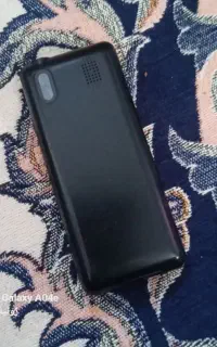 گوشی موبایل ساده جی ال ایکس