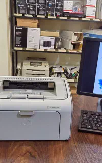 HP 1005 تمیز  پرینتر اقتصادی و کم‌دردسر با کارتن