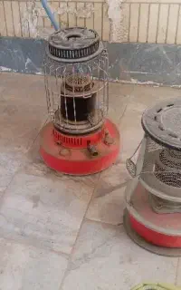 مقداری وسایل دسته دوم فروشی