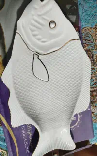 بشقاب طرح ماهی