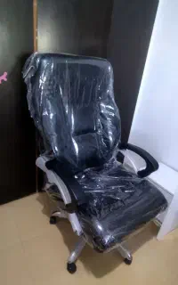 فروش صندلی مدیریت در حد نو