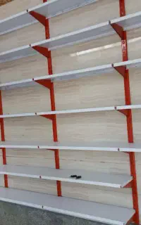 قفسه فلزی