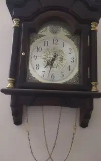 ساعت دیواری