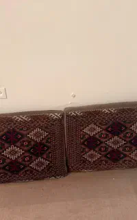 پشتی‌ سالم و تمیز