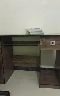 میز‌کامپیتر‌ومیز‌تحریر