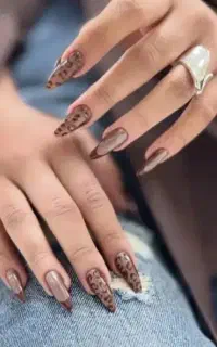 خدمات ناخن مسکن خ لاله و آموزش