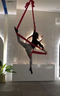 کلاس اریال ،رقص‌هیلز ،زومبا،انعطاف و غیره