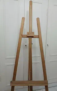 سه پایه نقاشی