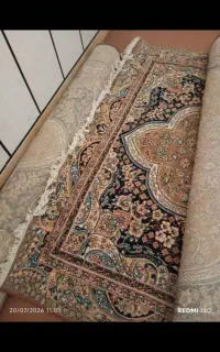 دوتا فرش ۶متری و یک عدد بخاری