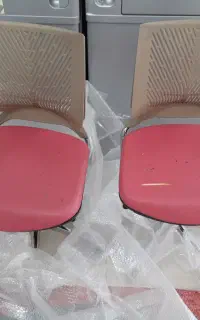 دو عدد صندلی کامپیوتر