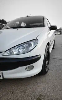 206 sd سفید