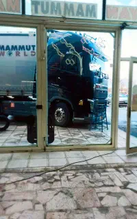 ترمیم تخصصی شیشه اتومبیل