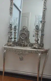 اینه و شمعدان