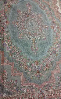 روفرشی 6متری نو و یک عدد سینی چای