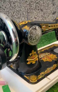 چرخ خیاطی سالم