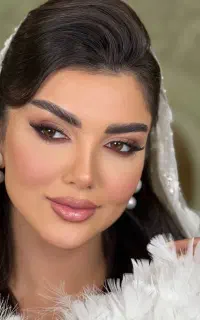 خدمات میکاپ وشینیون عروس عقد نامزدی همراهی و تولد