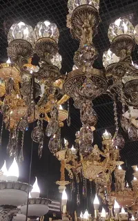 یه عدد لوستر شش شاخه آکبند هنوز استفاده نشده