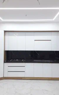 ساخت ونصب انواع کابینت ودرب اتاقی
