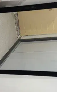 آینه قدی ایستاده