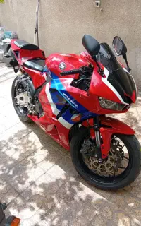 2015cbr600