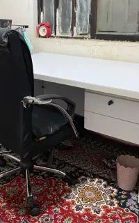 میز تحریر و صندلی اداری