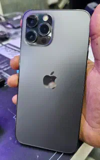 ایفون ۱۲ پرومکس در حد نو