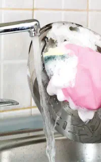 نیرو برای نظافت خونه