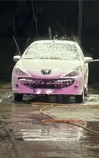 ماشین خیلی تمیز