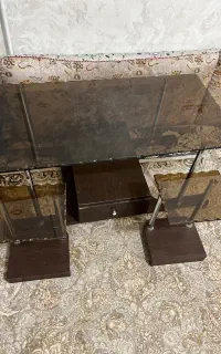 میز همراه دوتا عسلی