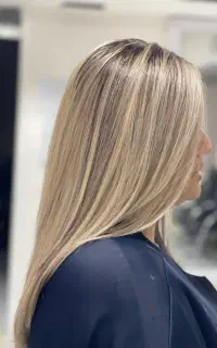 خدمات رنگ ولایت،کوتاهی، براشینگ ومیکاپ،آرایش دائم