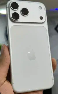 ایفون ۱۷ مکس
