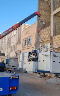 جرثقیل نیسان جرثقیل .  سبدی. نفربر. بالابر