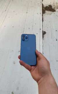 آیفون ۱۲پرو مکس  'آیفون ۱۱معمولی