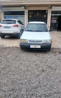 پراید سفید