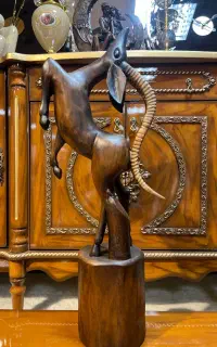 گلدان کنارسالنی مناسب هدیه