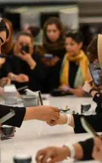 کار درمنزل باگوشی برای بانوان